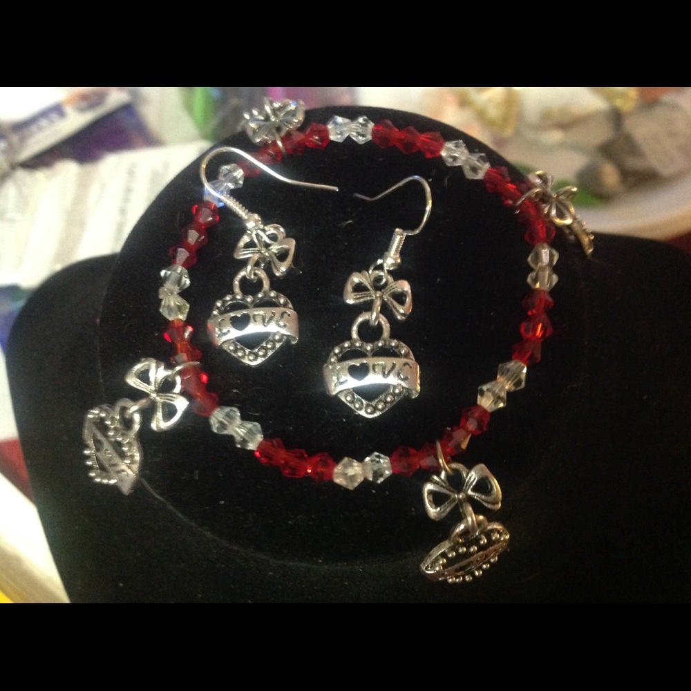 Valentine perfect earrings & bracelet